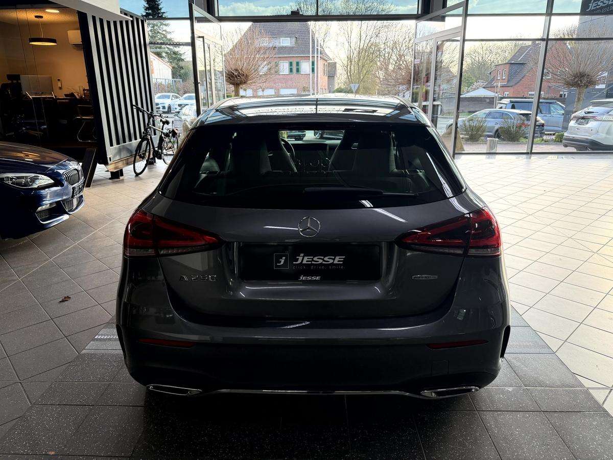 Fahrzeugbild eines Mercedes-Benz A-Klasse