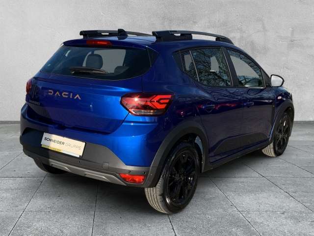 Fahrzeugbild eines Dacia Sandero