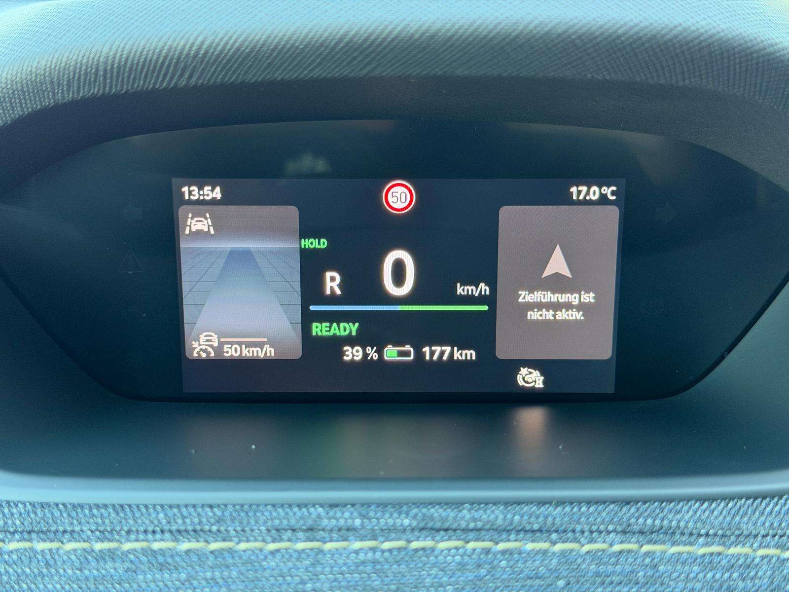 Fahrzeugbild eines Skoda ELROQ