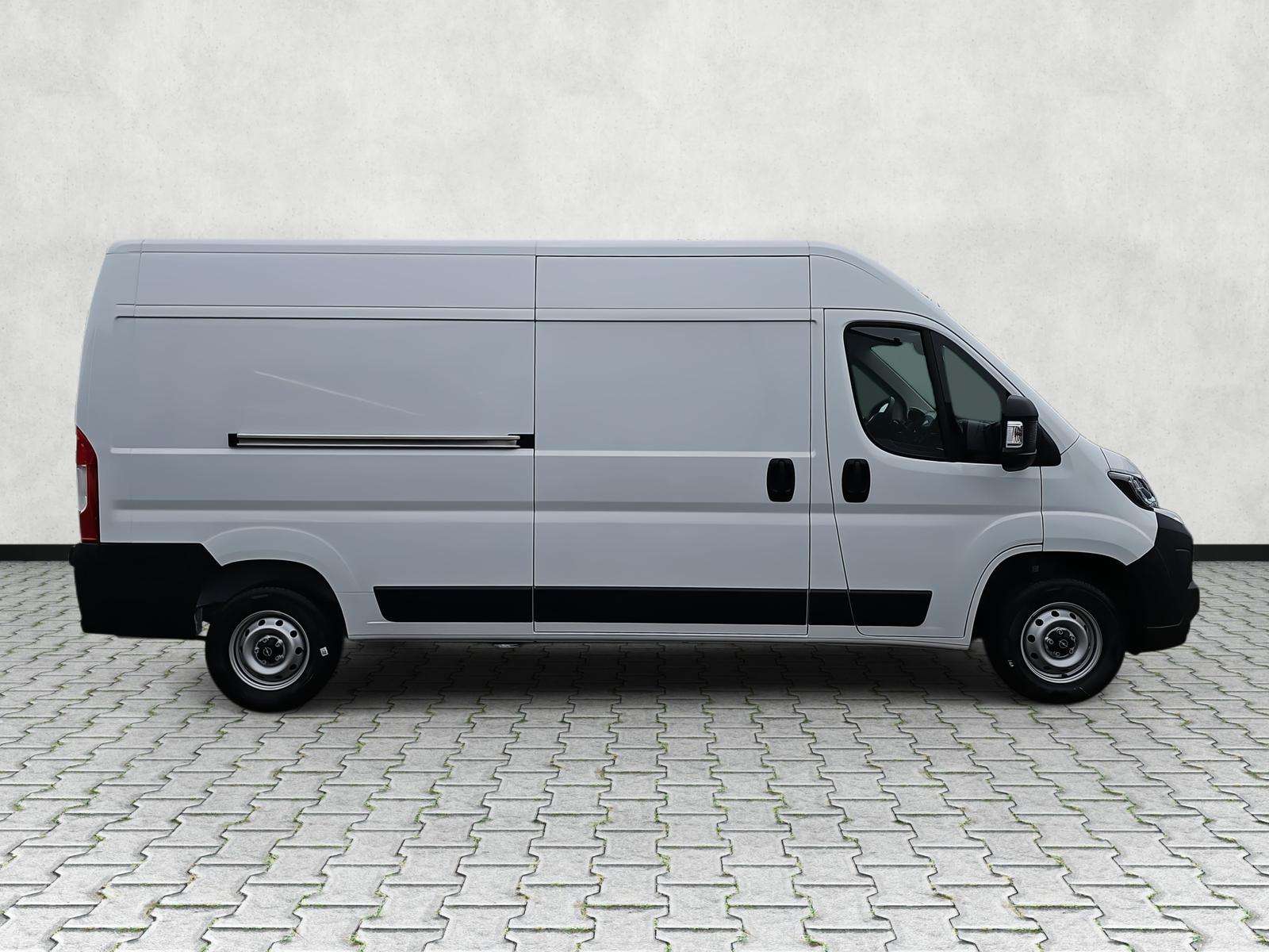 Fahrzeugbild eines Opel Movano