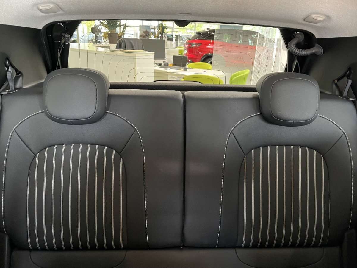 Fahrzeugbild eines Renault Twingo