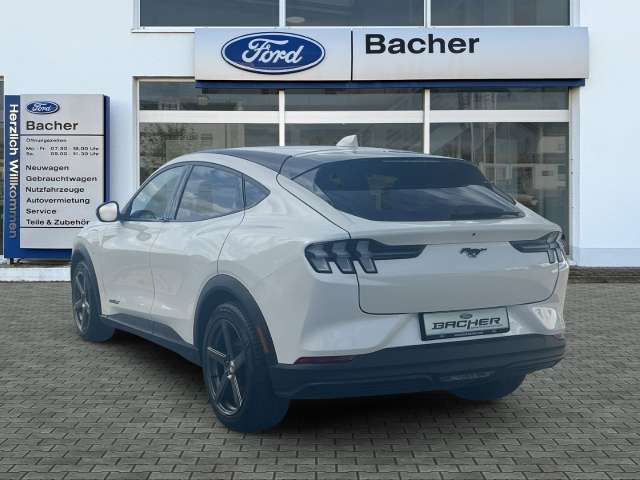 Fahrzeugbild eines Ford Mustang Mach-E