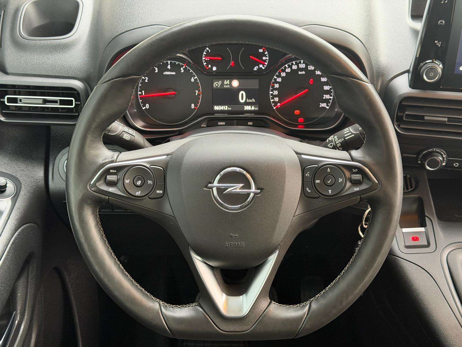 Fahrzeugbild eines Opel Combo Life