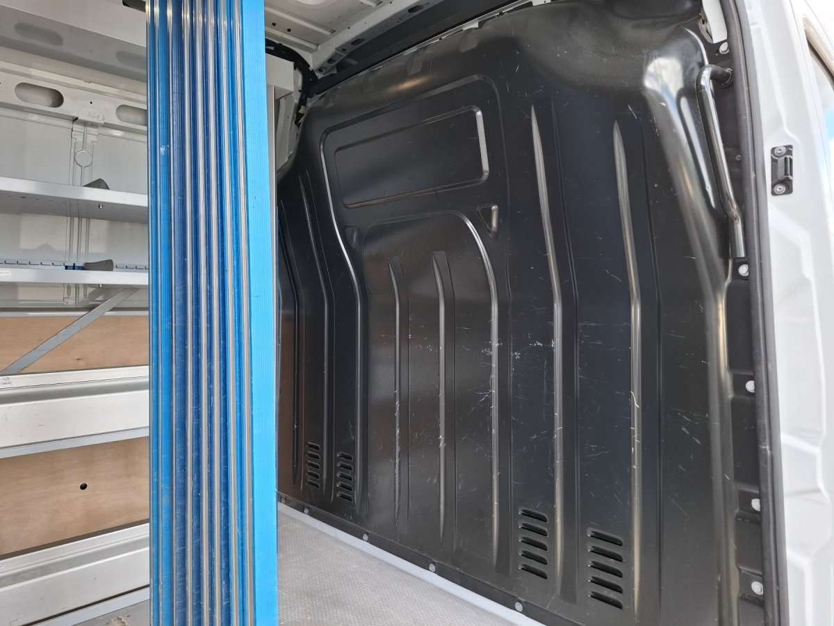 Fahrzeugbild eines Renault Master