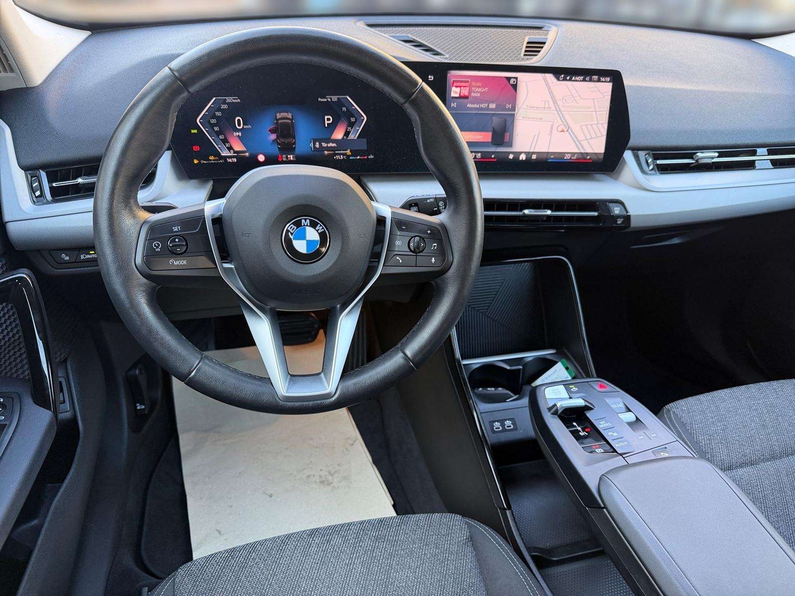 Fahrzeugbild eines BMW X1