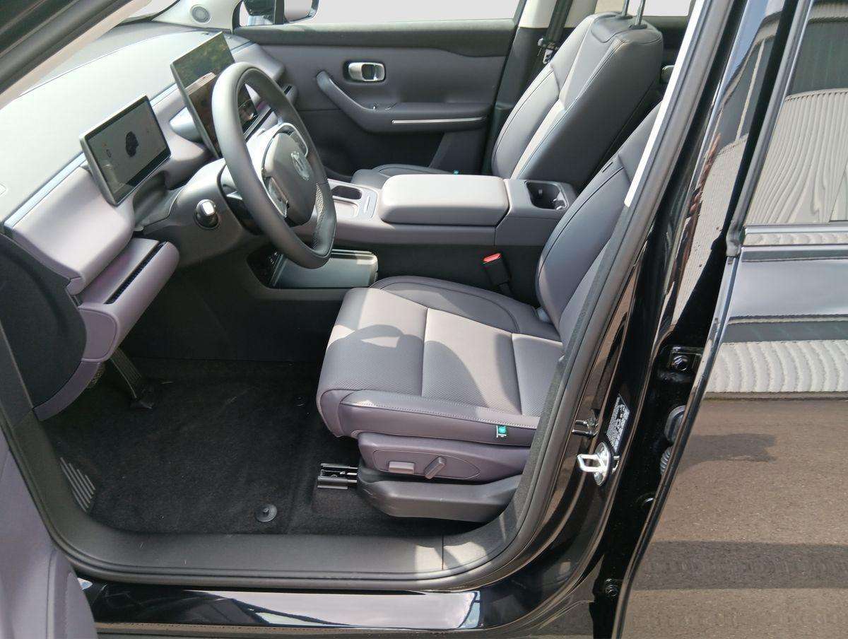 Fahrzeugbild eines Leapmotor C10