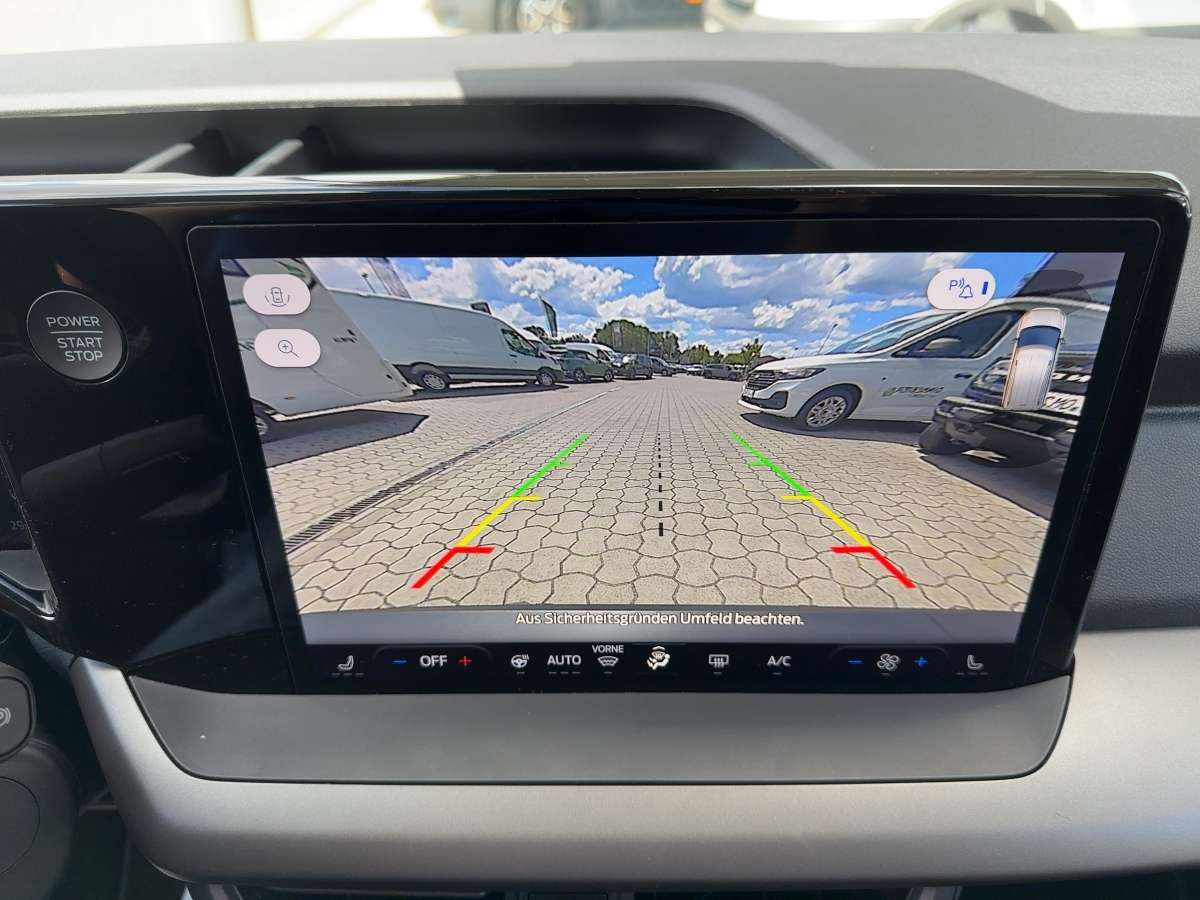 Fahrzeugbild eines Ford Tourneo Courier