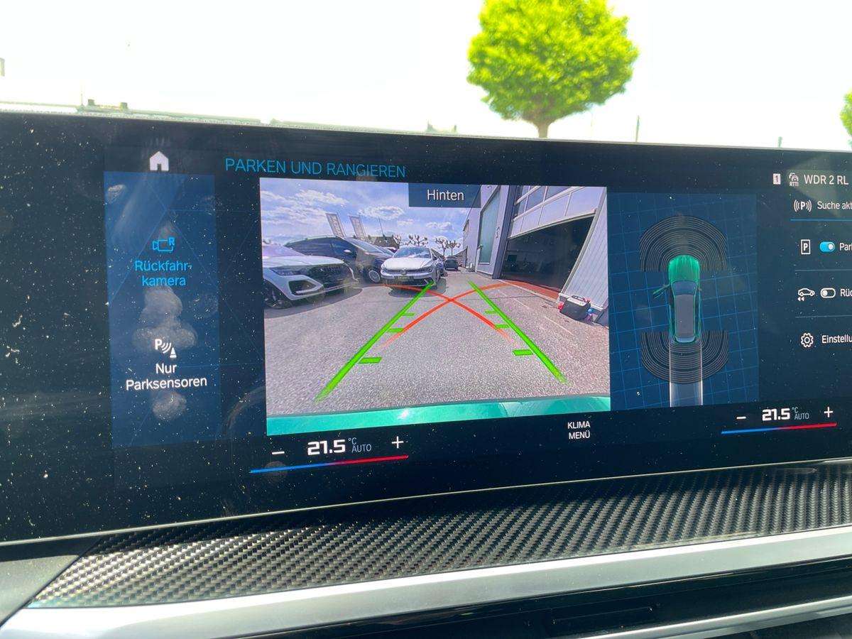 Fahrzeugbild eines BMW 3er-Reihe