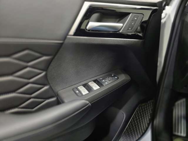 Fahrzeugbild eines Mitsubishi Outlander