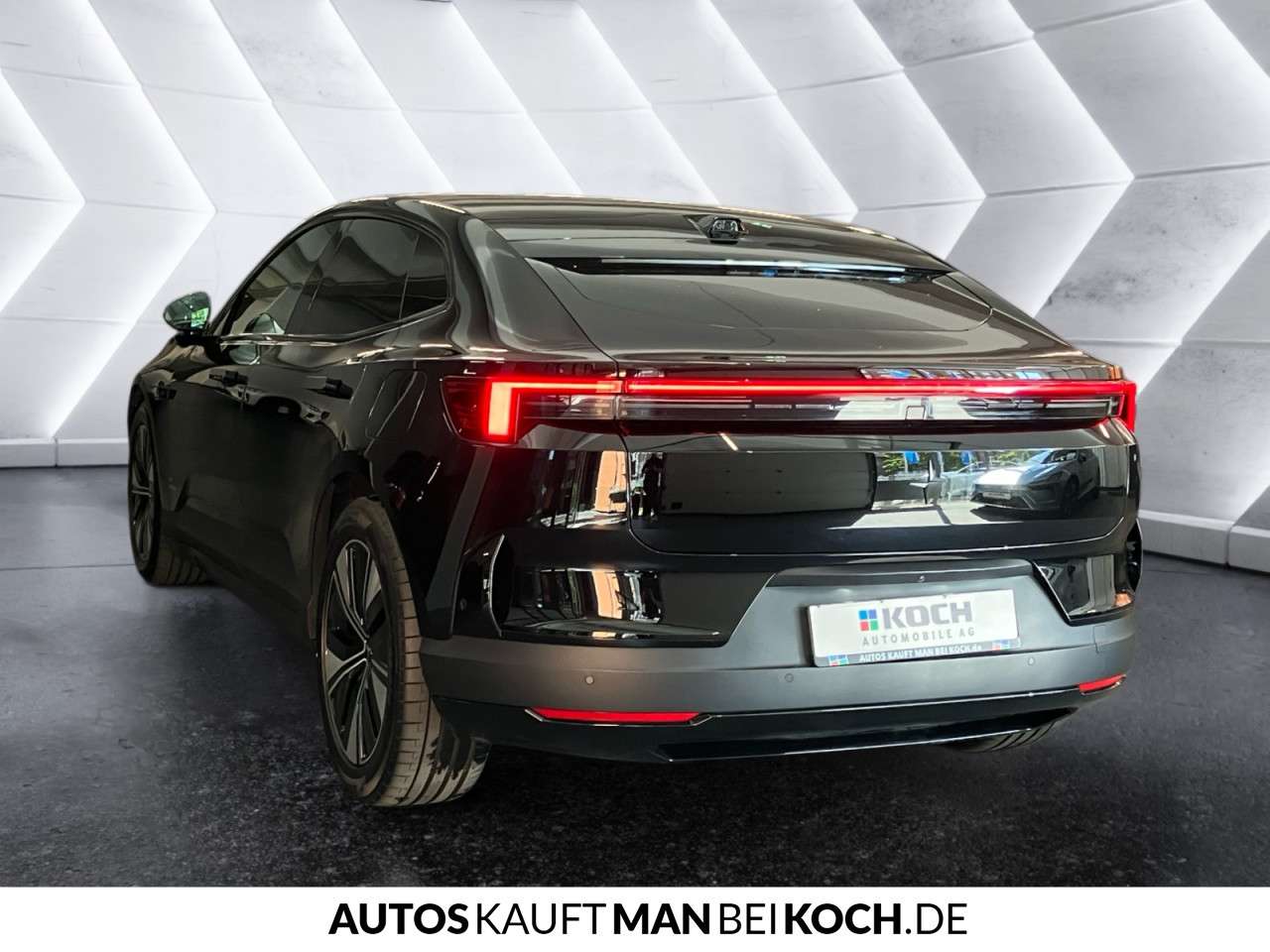 Fahrzeugbild eines Polestar 4