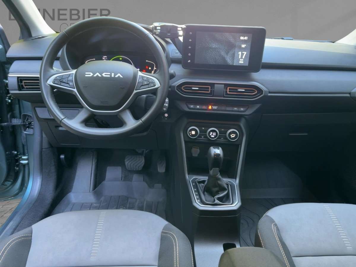 Fahrzeugbild eines Dacia Jogger