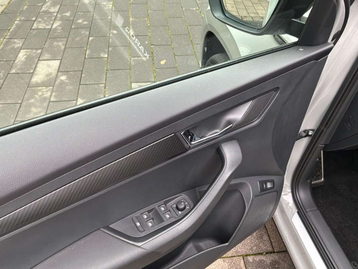 Fahrzeugbild eines Skoda Karoq