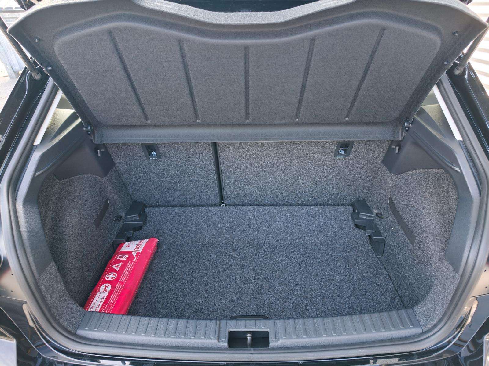 Fahrzeugbild eines SEAT Ibiza
