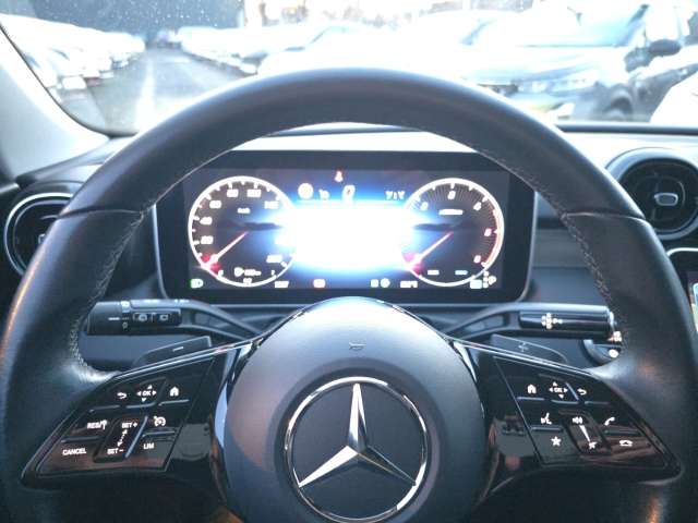 Fahrzeugbild eines Mercedes-Benz C-Klasse