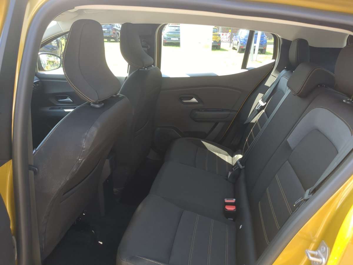 Fahrzeugbild eines Dacia Sandero