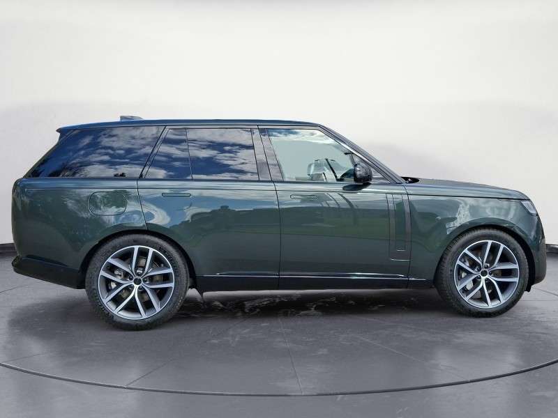 Fahrzeugbild eines Land Rover Range Rover