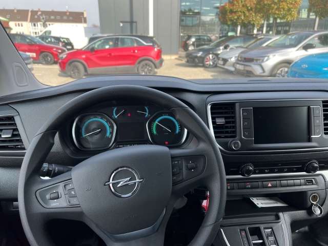 Fahrzeugbild eines Opel Vivaro