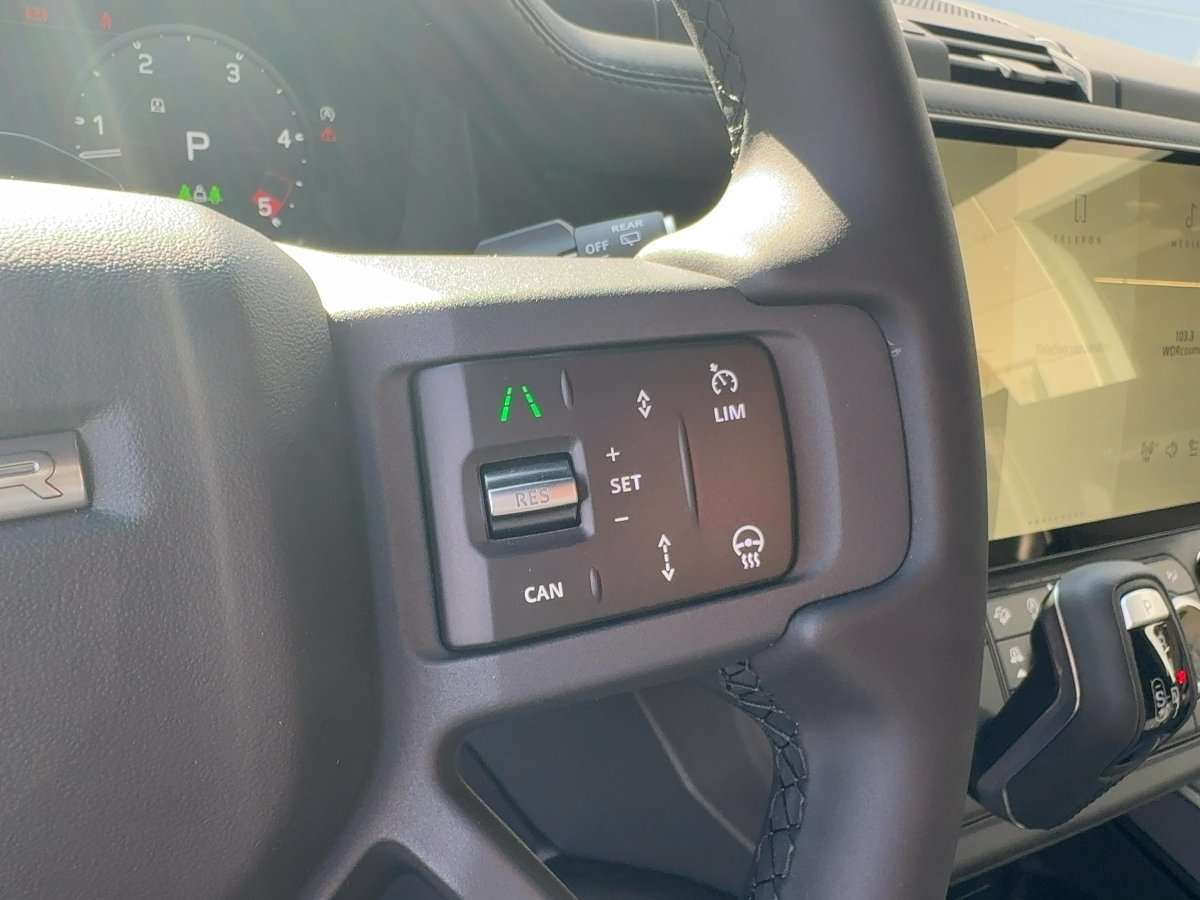 Fahrzeugbild eines Land Rover Defender