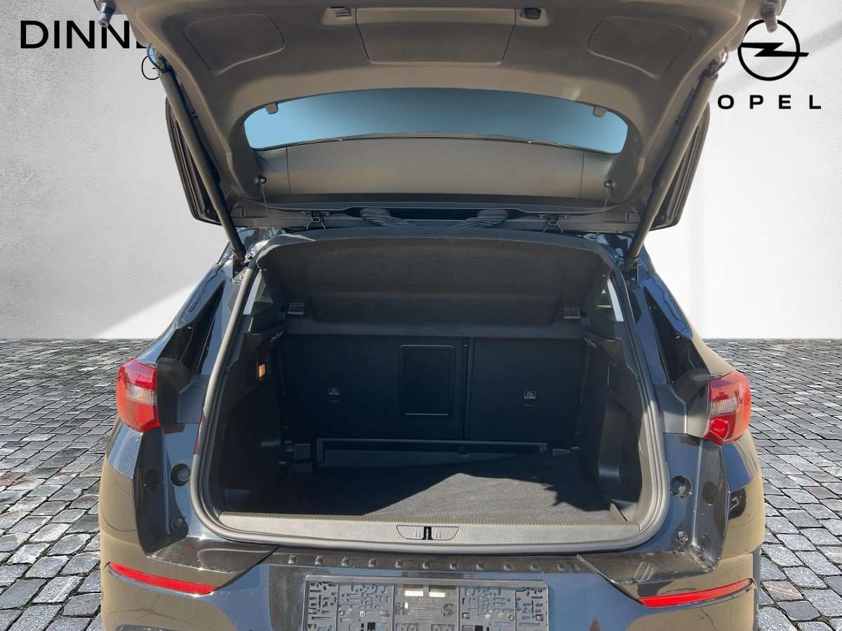 Fahrzeugbild eines Opel Grandland X