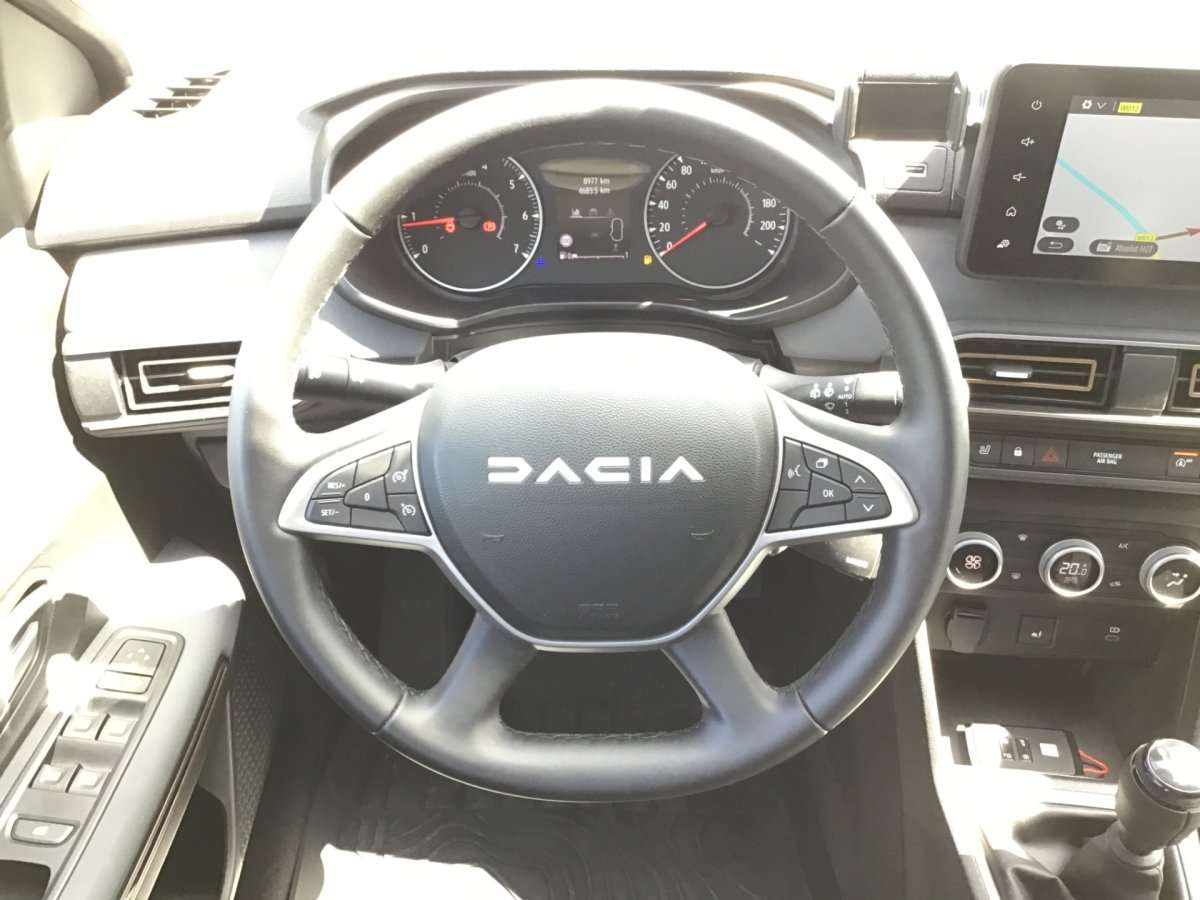 Fahrzeugbild eines Dacia Jogger