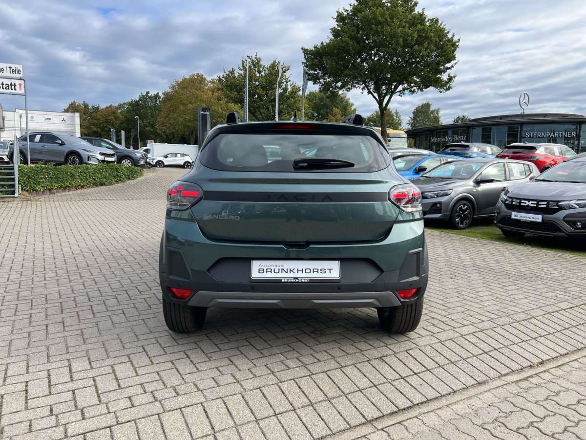 Fahrzeugbild eines Dacia Sandero