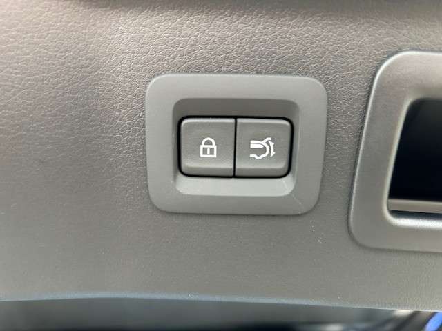 Fahrzeugbild eines Mazda CX-80