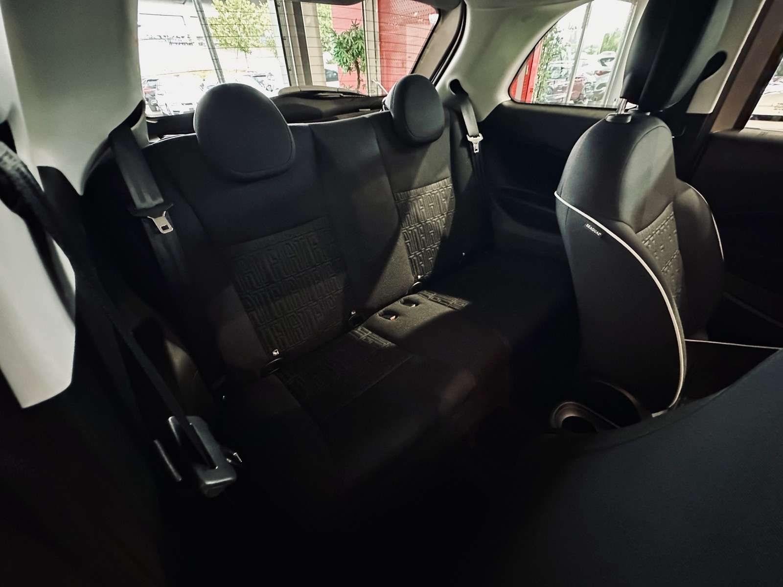 Fahrzeugbild eines Fiat 500
