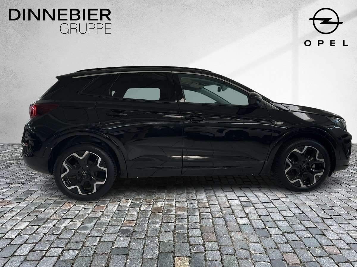 Fahrzeugbild eines Opel Grandland X