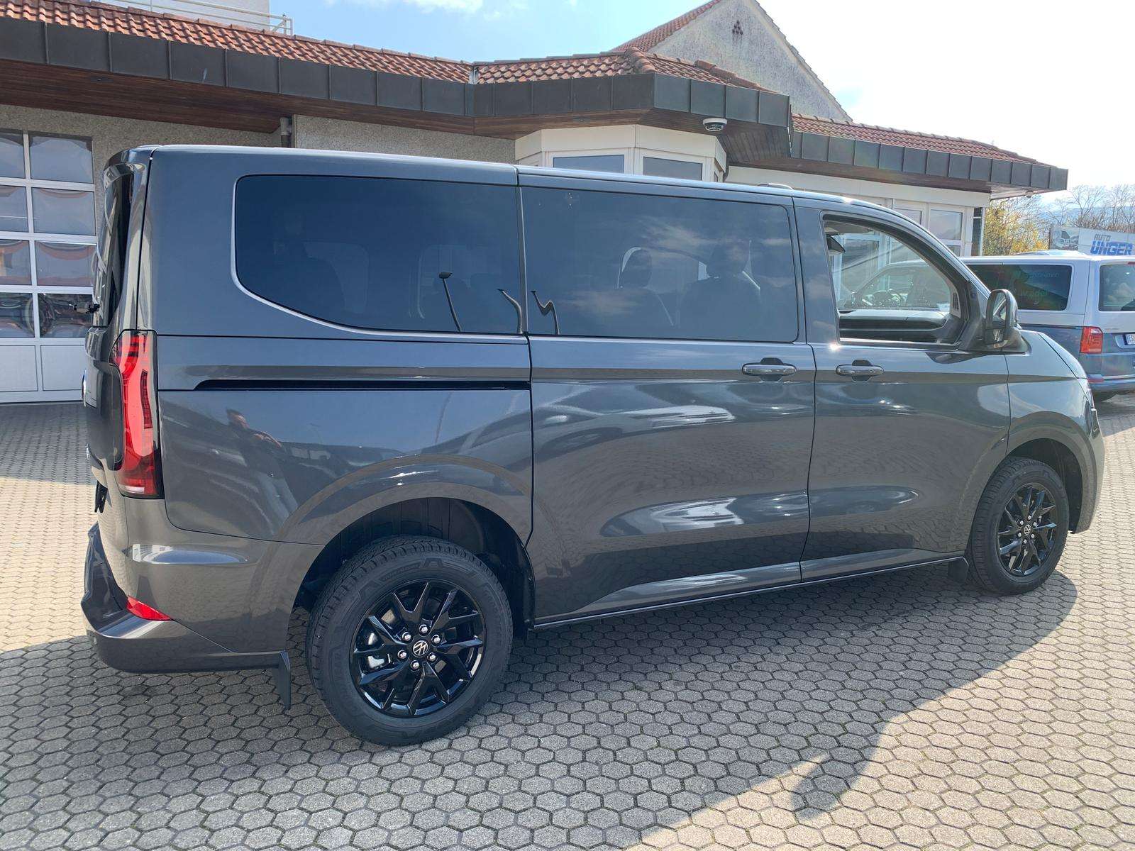 Fahrzeugbild eines Volkswagen Caravelle