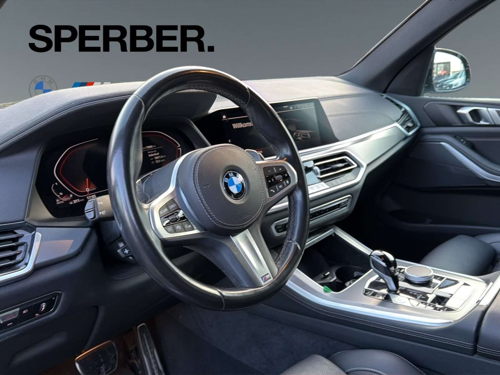 Fahrzeugbild eines BMW X5