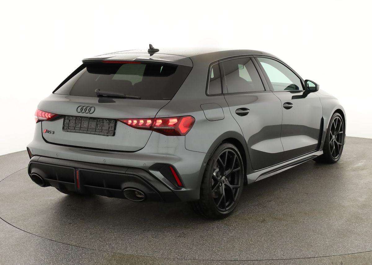 Fahrzeugbild eines Audi RS3