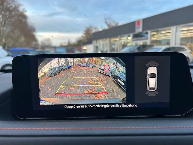 Fahrzeugbild eines Mazda CX-30