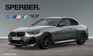 Schräge Frontansicht auf einen BMW 2er-Reihe , freigestellt