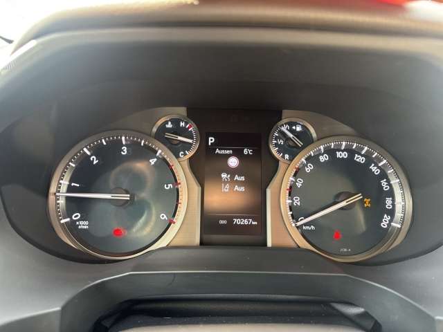 Fahrzeugbild eines Toyota Land Cruiser