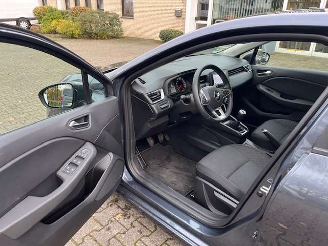 Fahrzeugbild eines Renault Clio