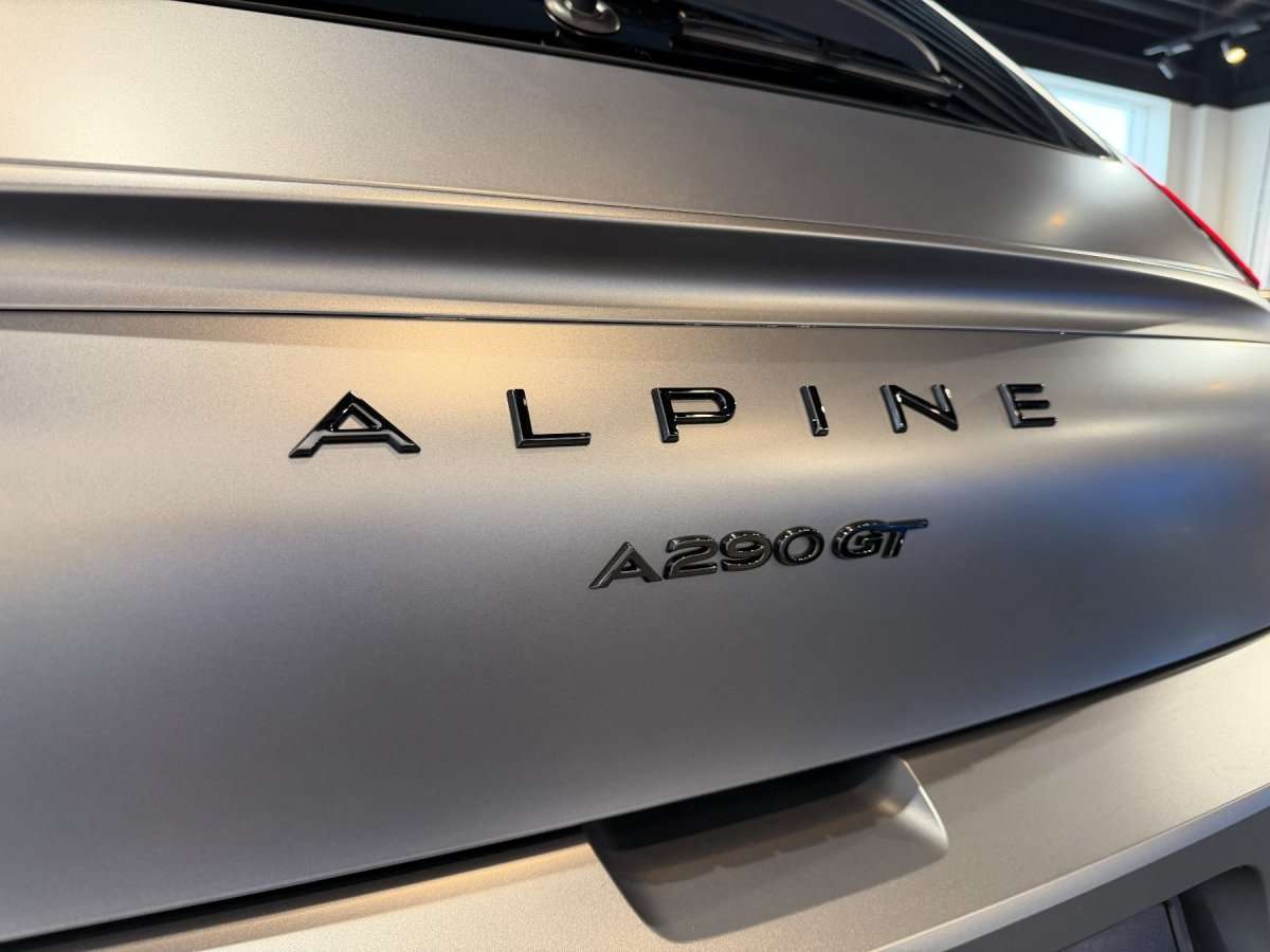 Fahrzeugbild eines Alpine A290