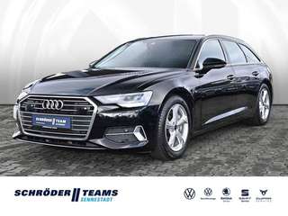 Schräge Frontansicht auf einen Audi A6 , freigestellt