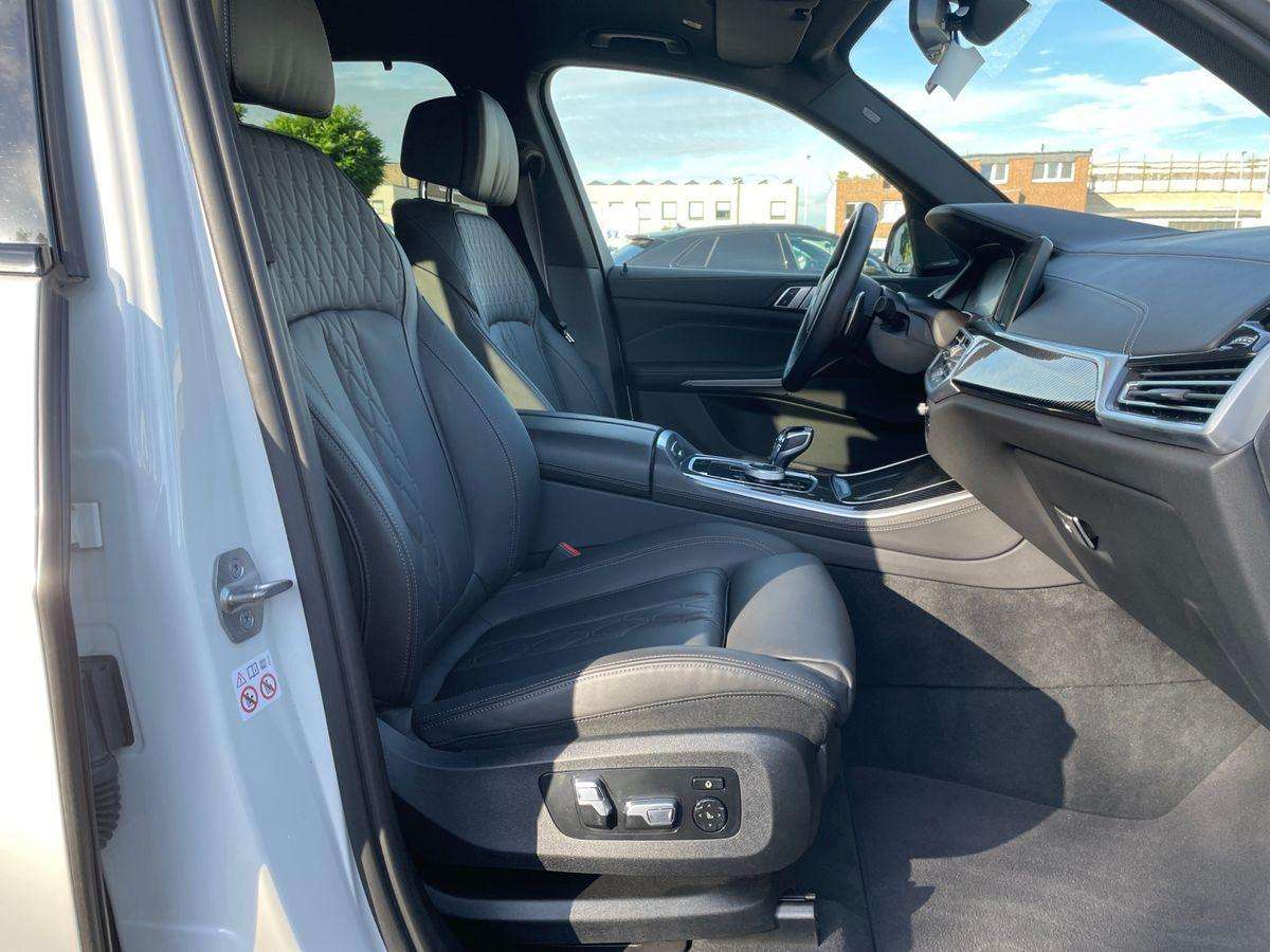 Fahrzeugbild eines BMW X5