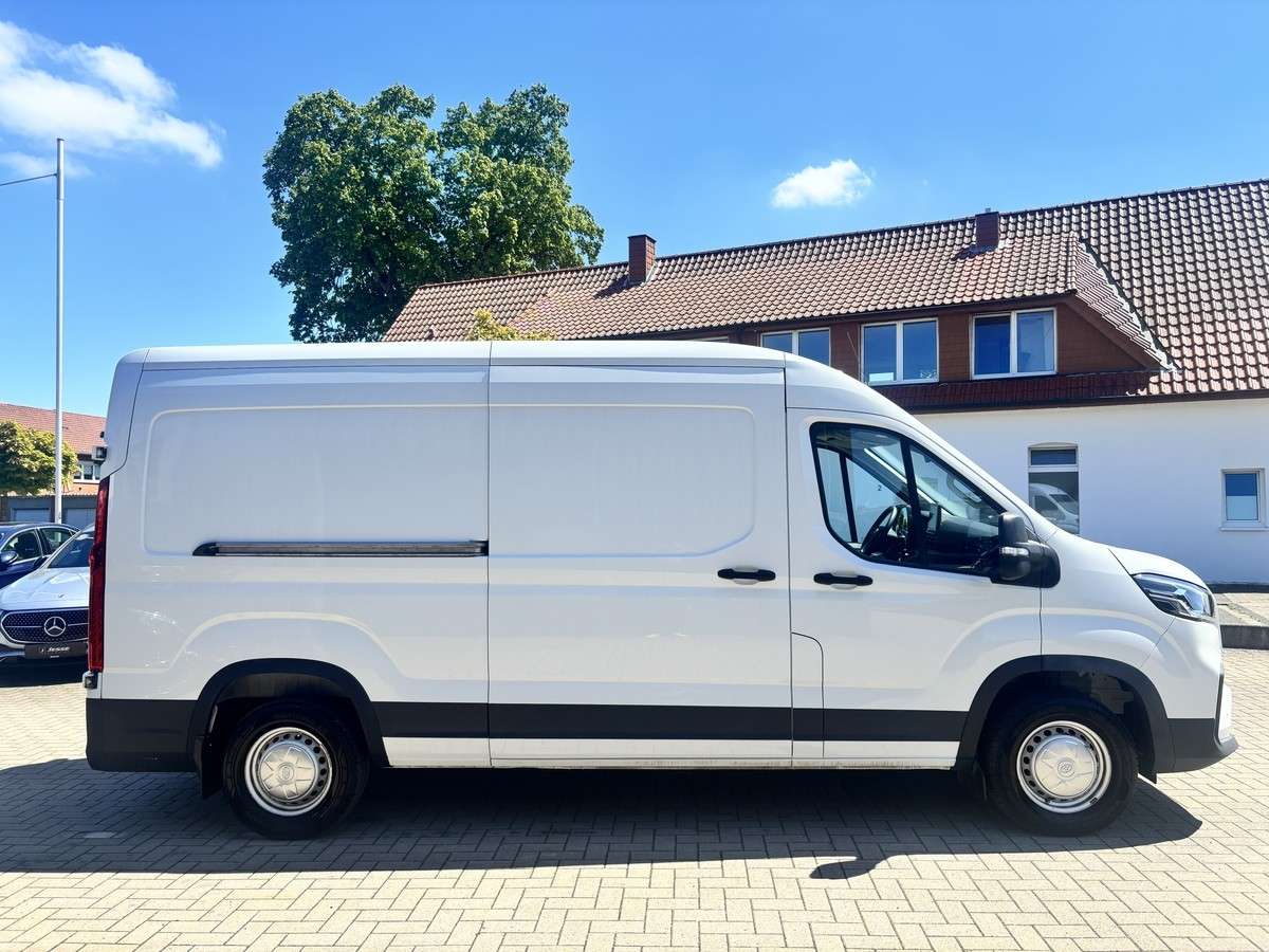 Fahrzeugbild eines Maxus Deliver 9