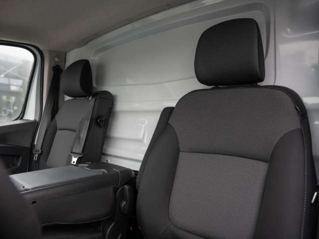 Fahrzeugbild eines Nissan Primastar