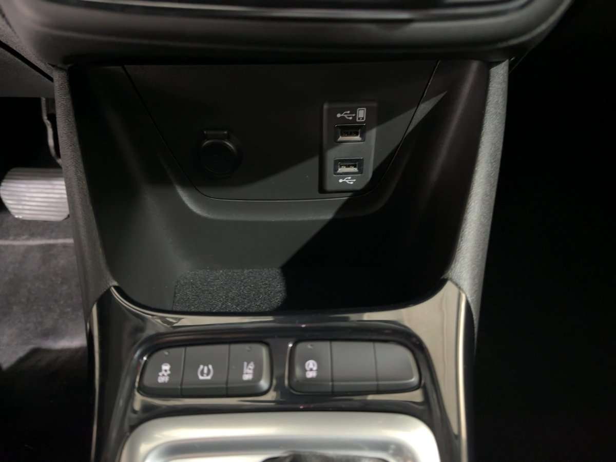 Fahrzeugbild eines Opel Crossland X