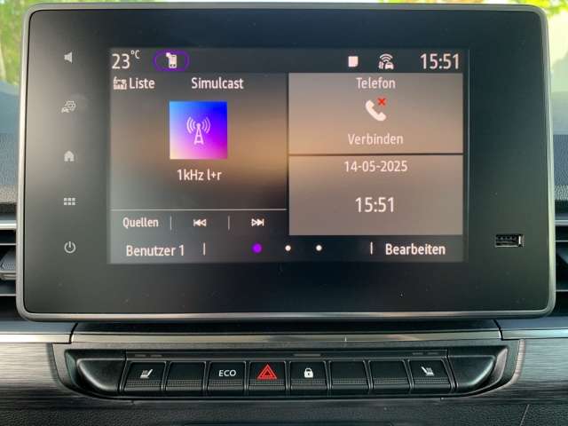 Fahrzeugbild eines Renault Kangoo E-TECH