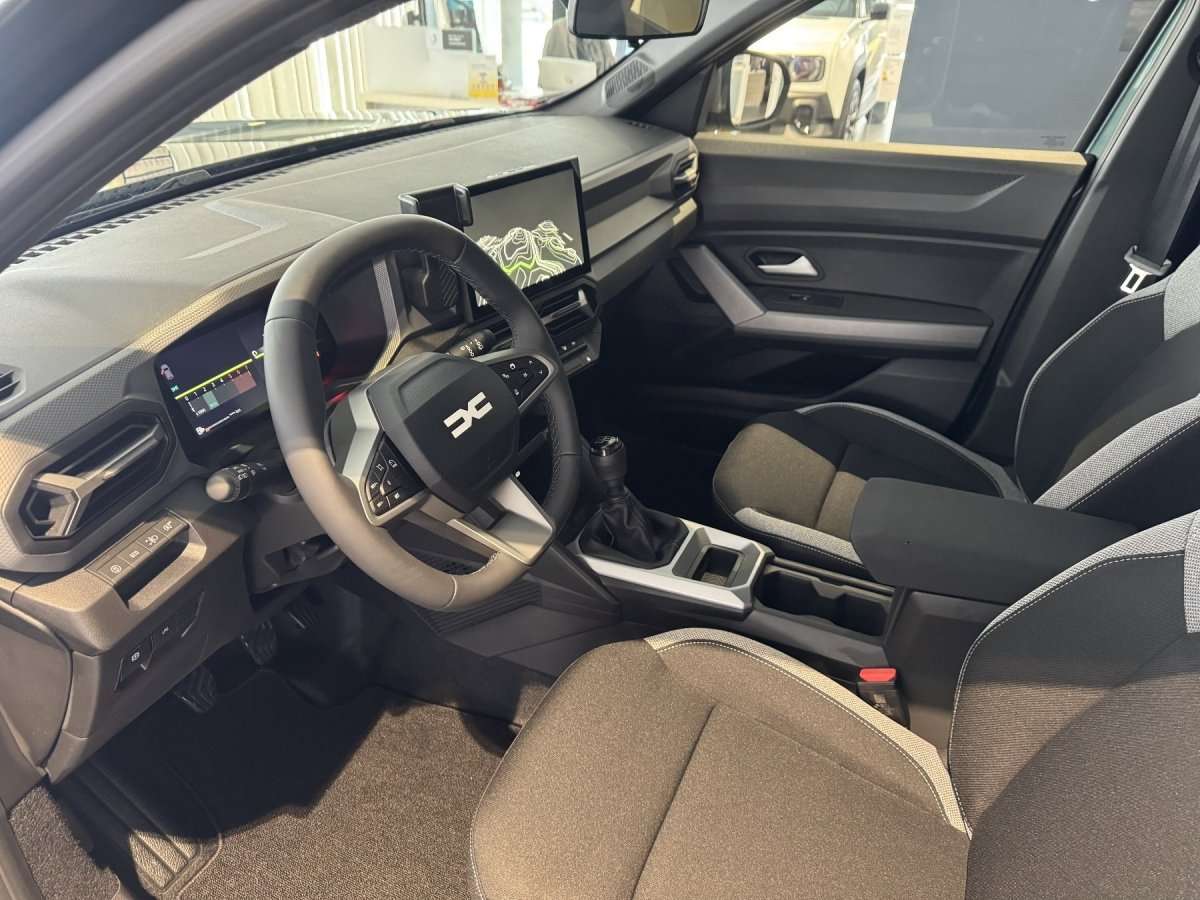 Fahrzeugbild eines Dacia Duster