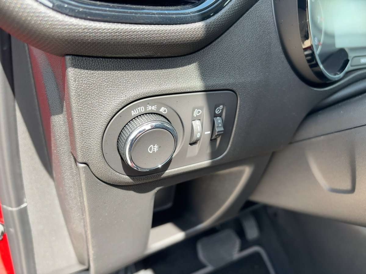 Fahrzeugbild eines Opel Crossland X