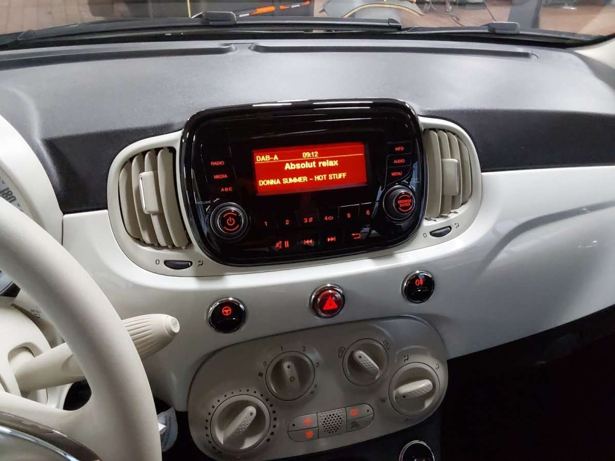 Fahrzeugbild eines Fiat 500