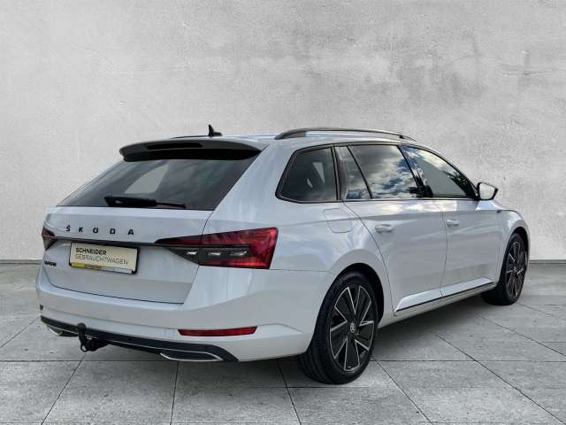 Fahrzeugbild eines Skoda Superb