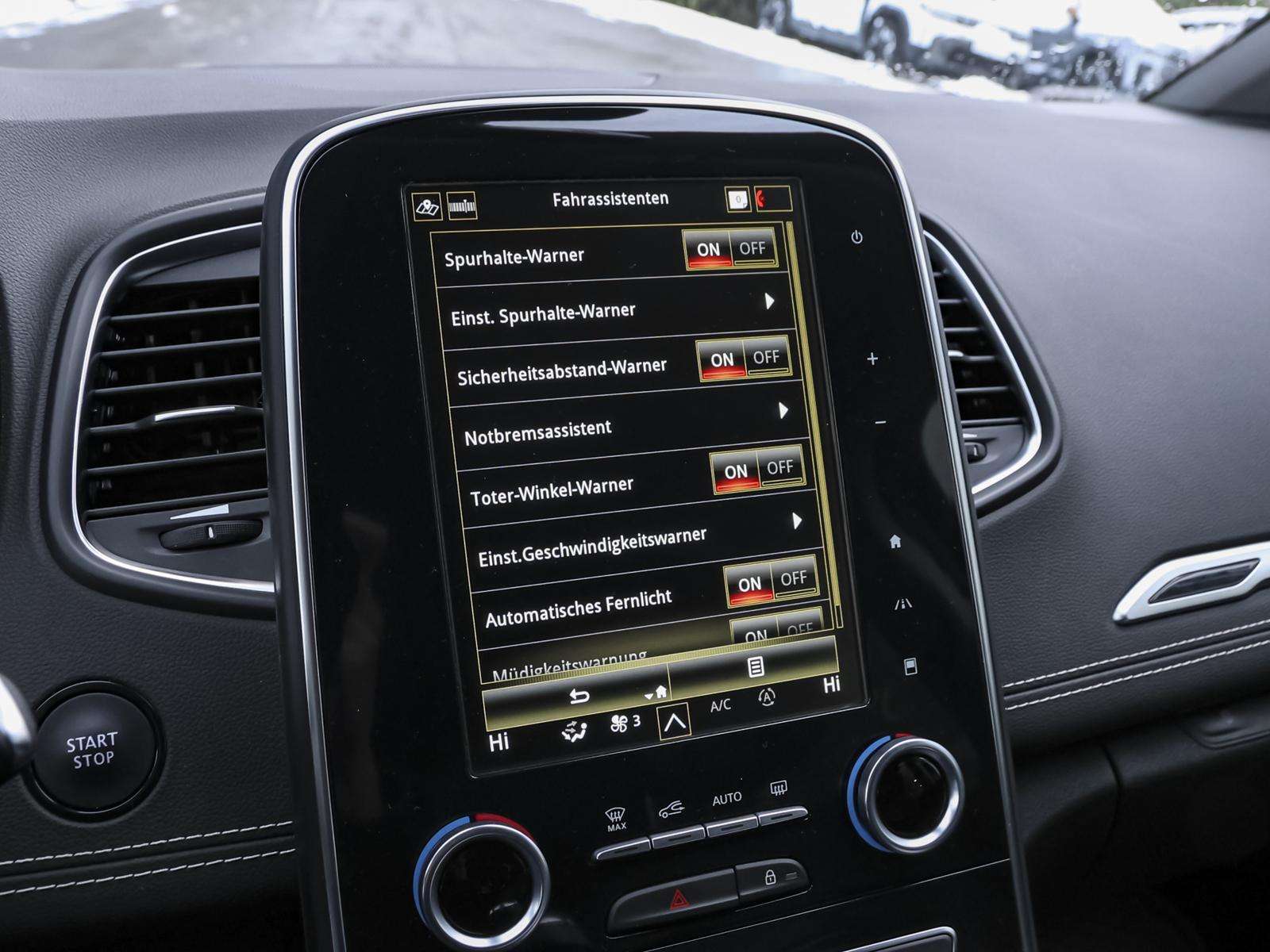 Fahrzeugbild eines Renault Scénic