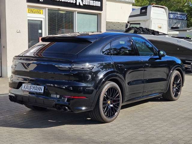 Fahrzeugbild eines Porsche Cayenne