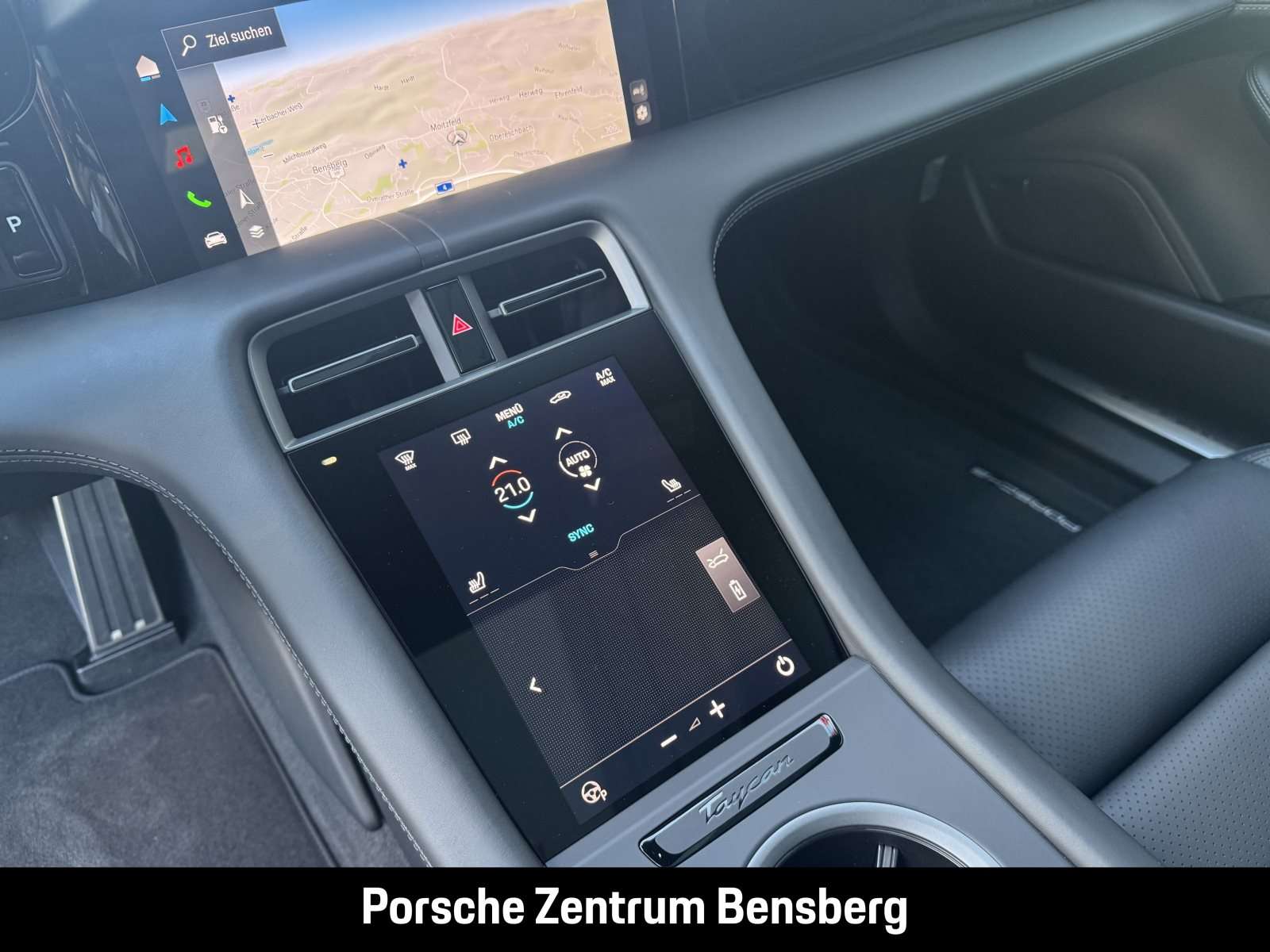 Fahrzeugbild eines Porsche Taycan