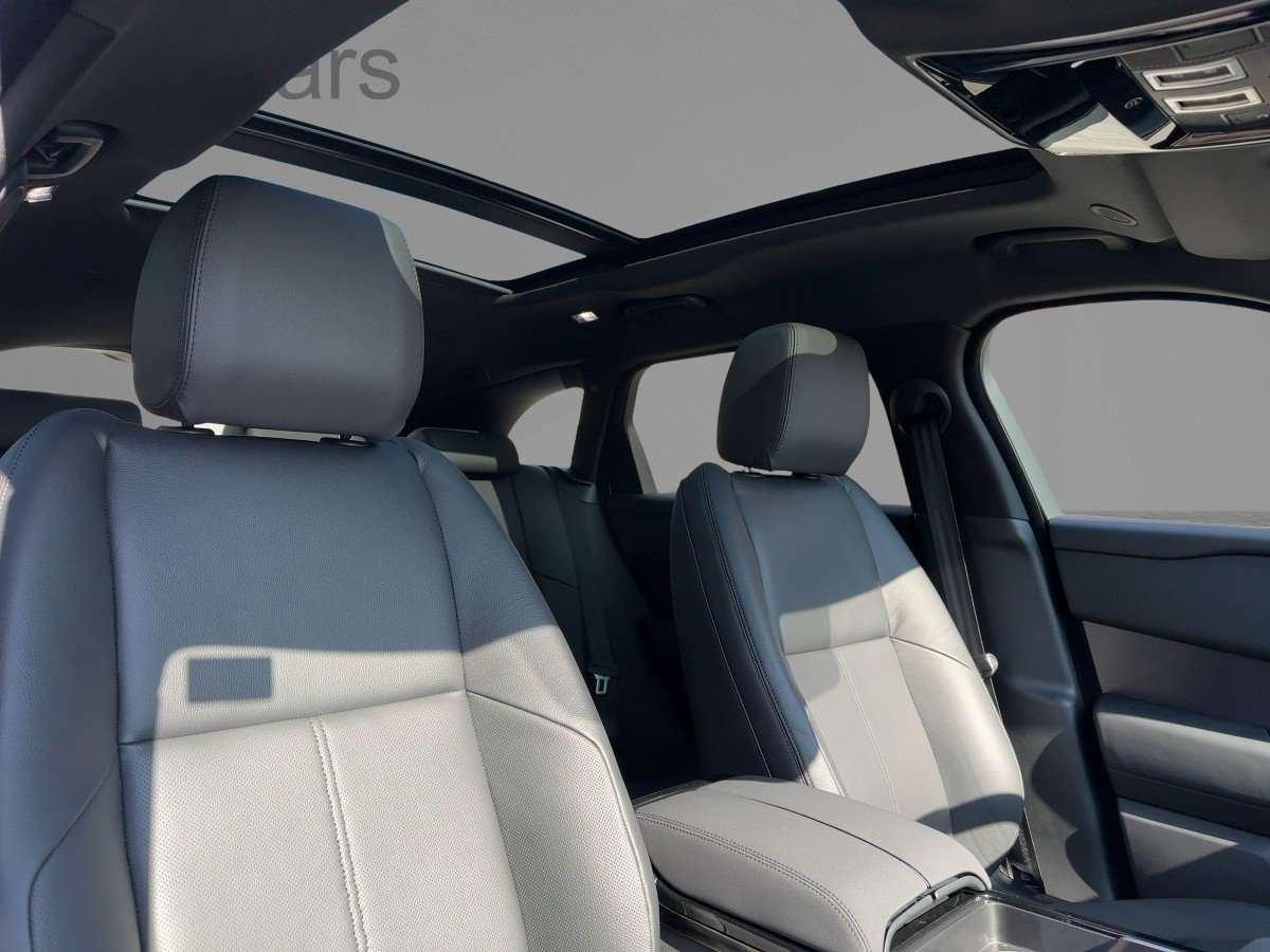 Fahrzeugbild eines Land Rover Range Rover Velar